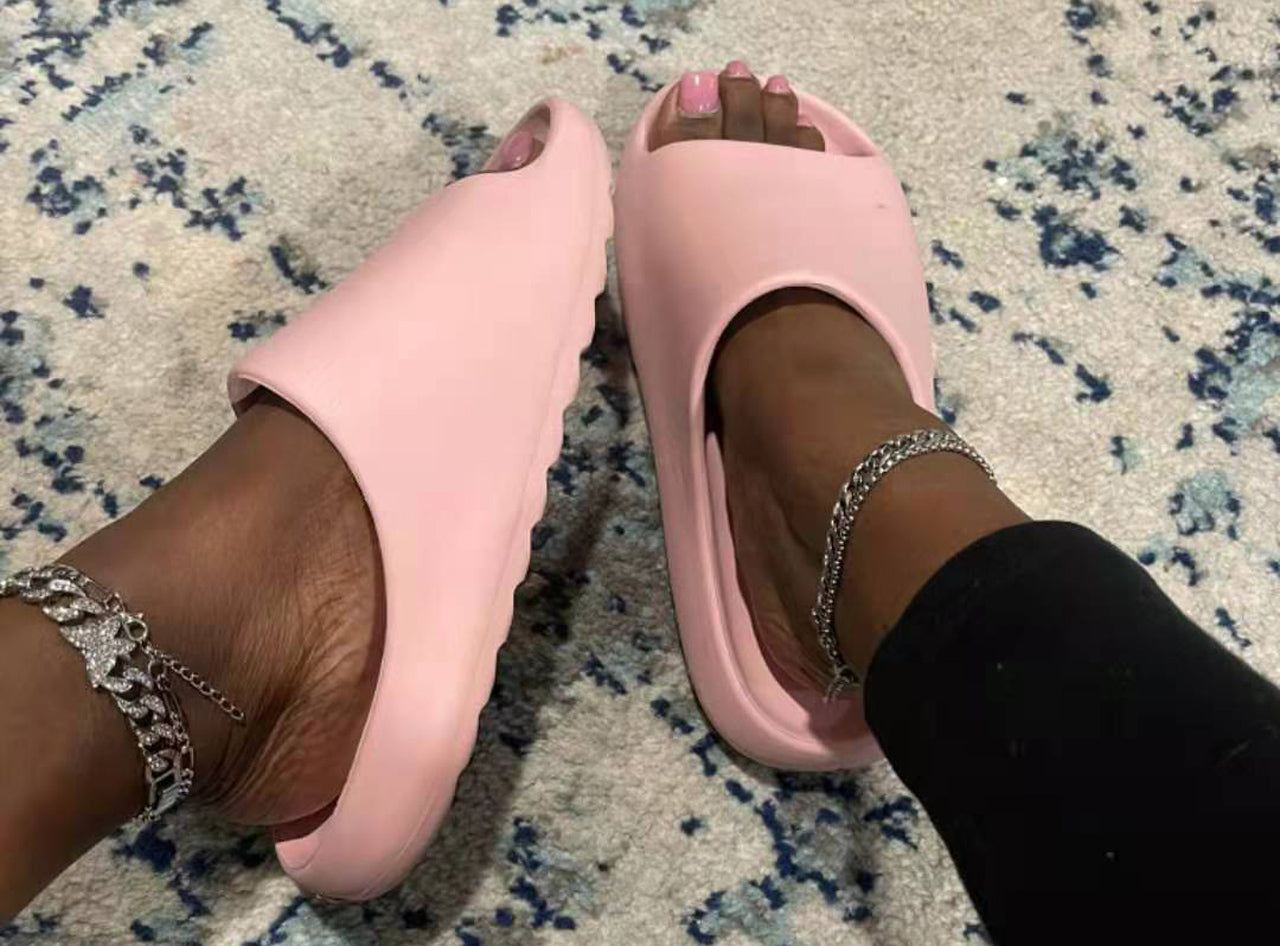 Cloud Pillow Slippers for Women - Pink Shower Shoes for College Dorm - G&K's